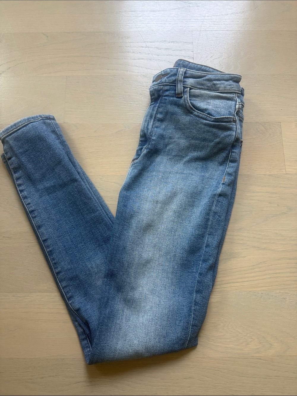 DL1961 Women's Light Wash Skinny Jeans